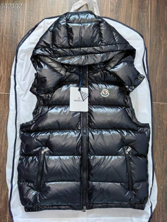 Picture of Moncler Down Jackets _SKUMonclersz1-626yr21236716
